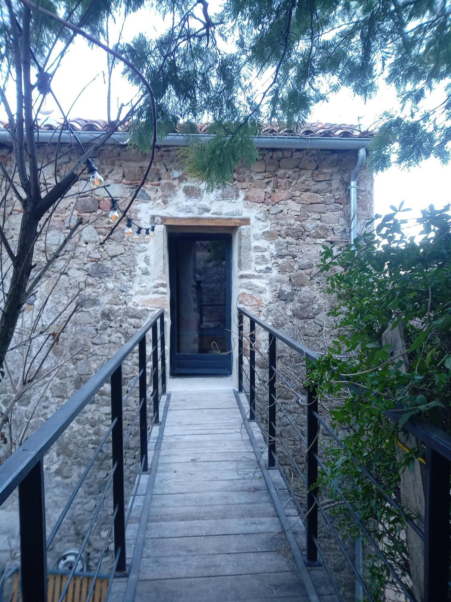 Gite Le Cambon Mialet  Exterior foto